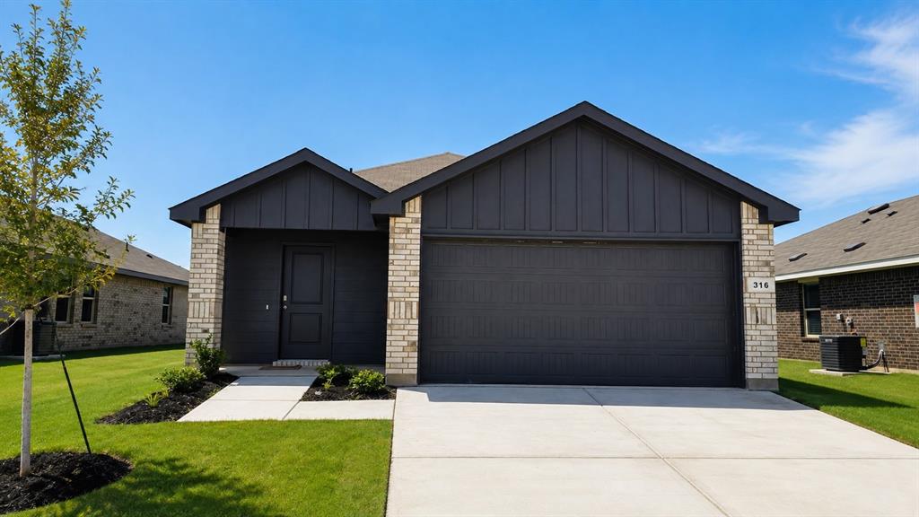 316 Trail Court — photo