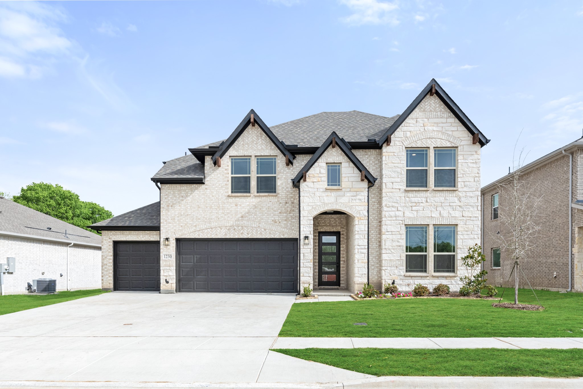 1230 Anderson Drive — photo