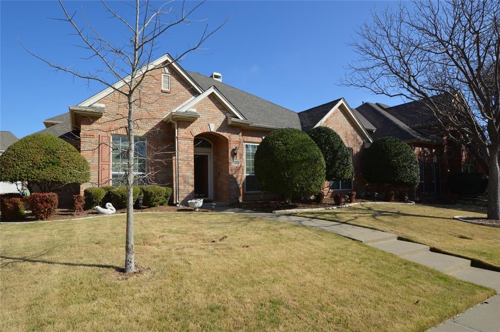 1120 Surrey Lane — photo