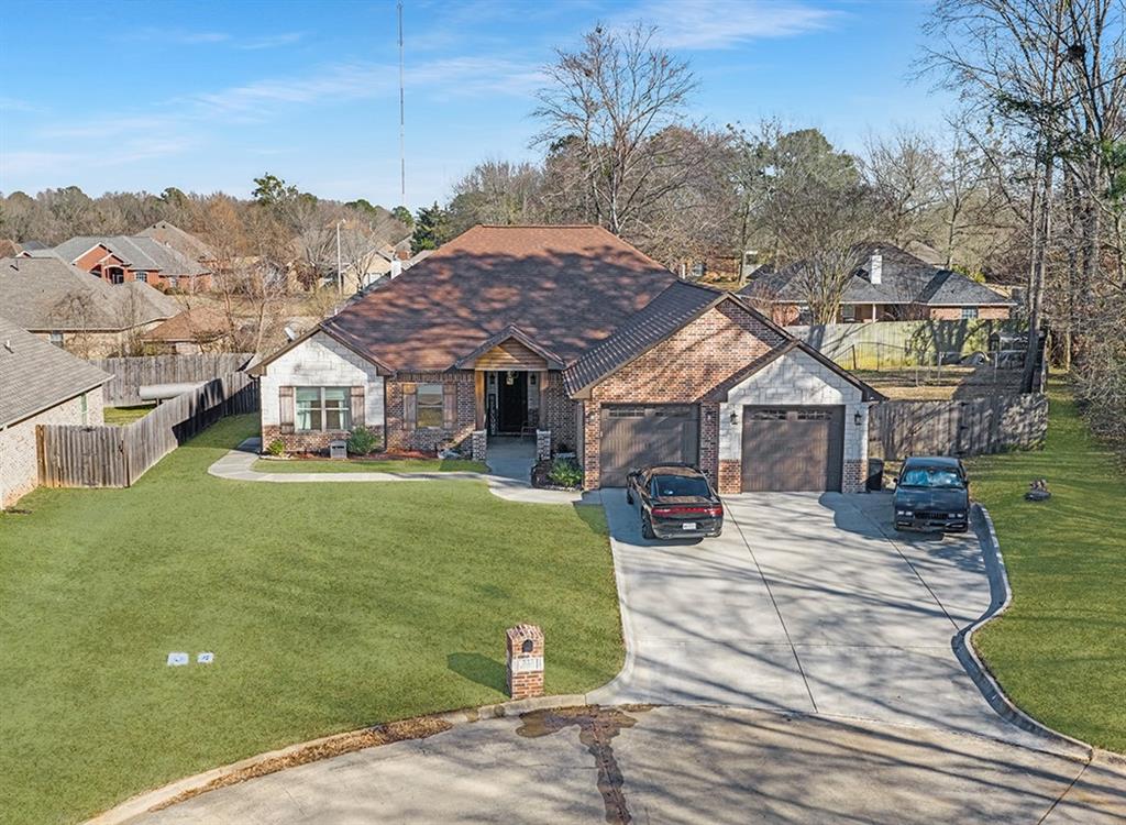 523 Mitchell Ryan — photo