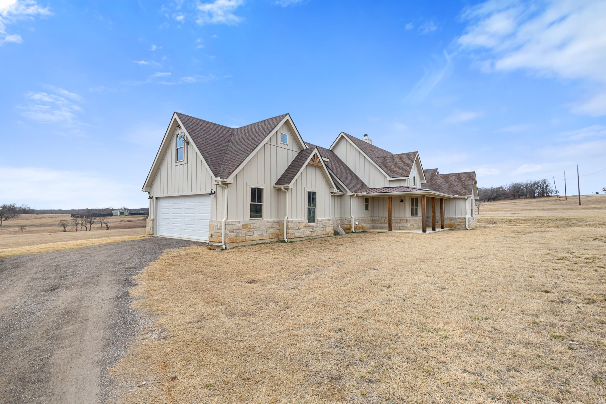 476 Silver Leaf Drive, Sunset, TX 76270 — photo 2