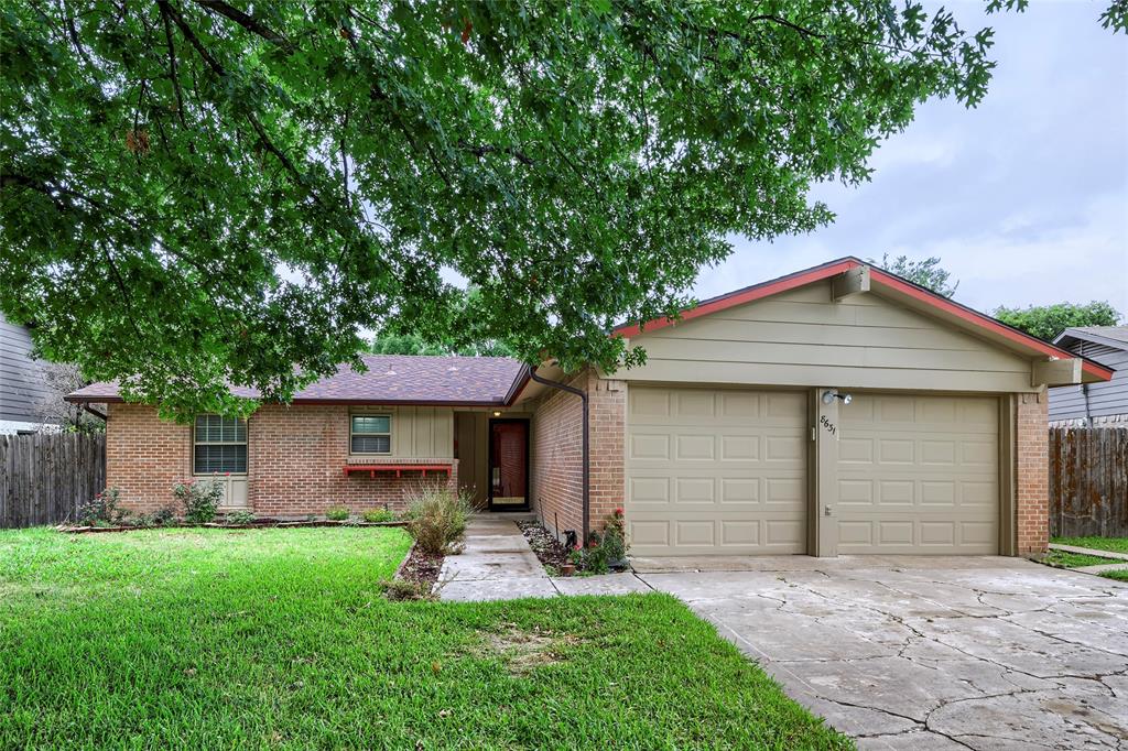 8631 Charing Cross Lane — photo