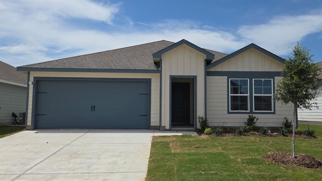 328 Whispering Pine Drive — photo