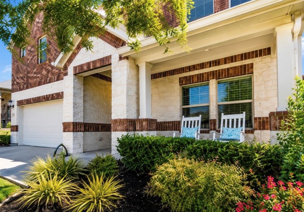 2115 Silver Charm Lane — photo