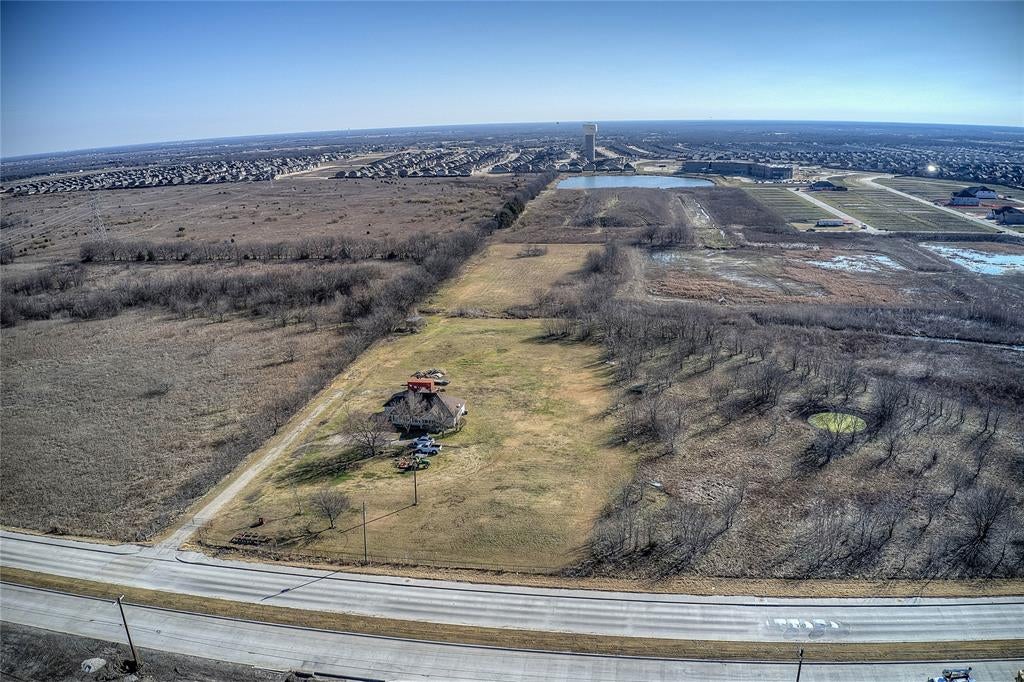 5901 FM 2642 — photo