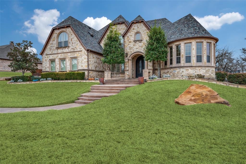 141 W Waters Edge Way — photo