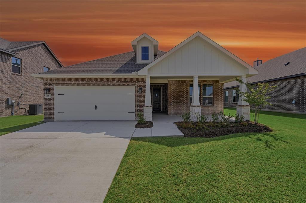 608 Sand Piper Lane — photo
