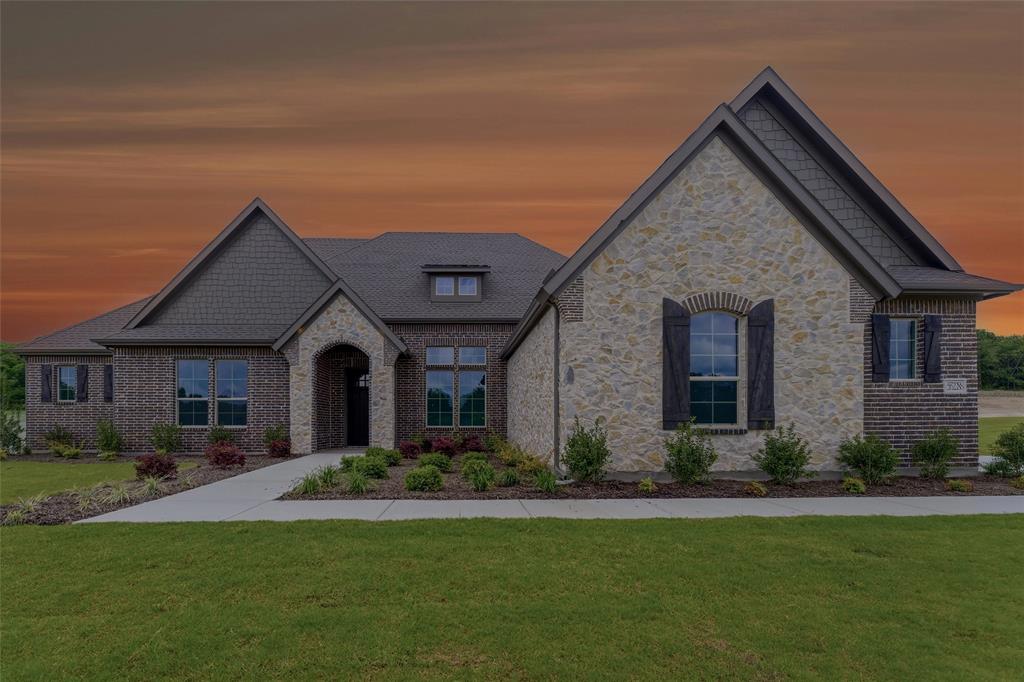 528 Lantana Drive — photo