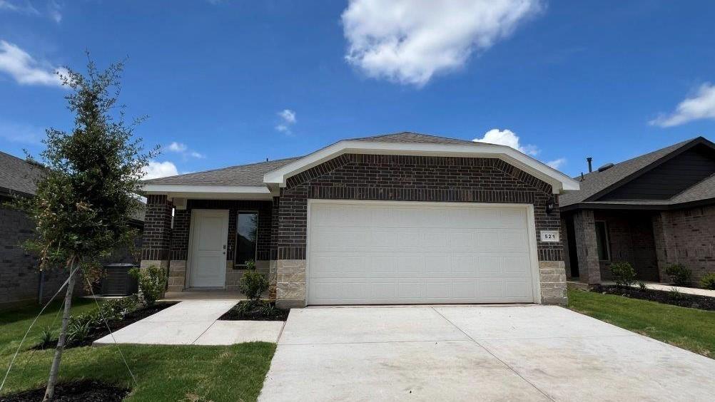 521 Red Admiral Lane — photo