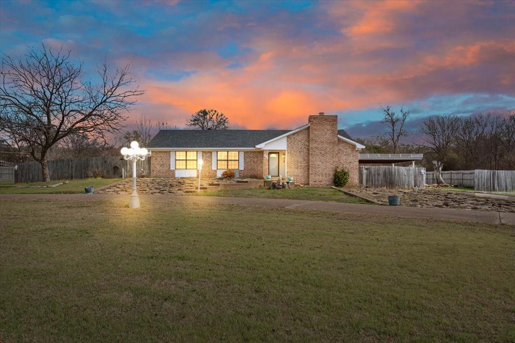 646 Winding Oaks — photo