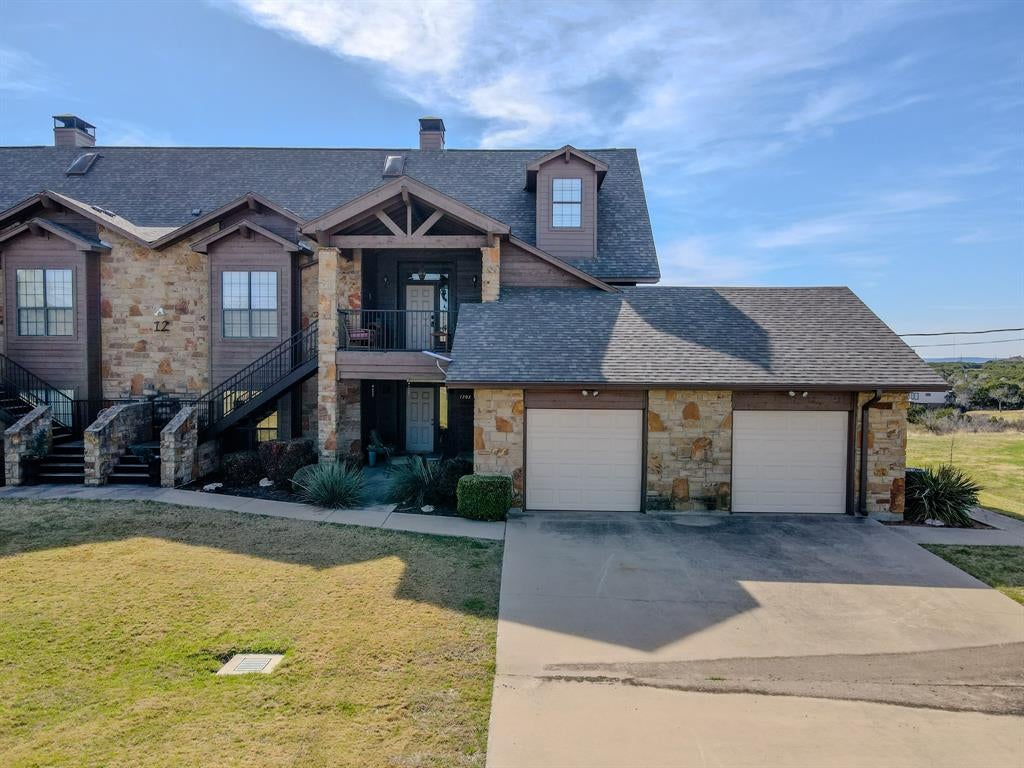 1204 Eagle Point — photo