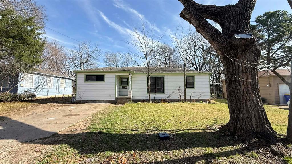 2204 Potter Road — photo