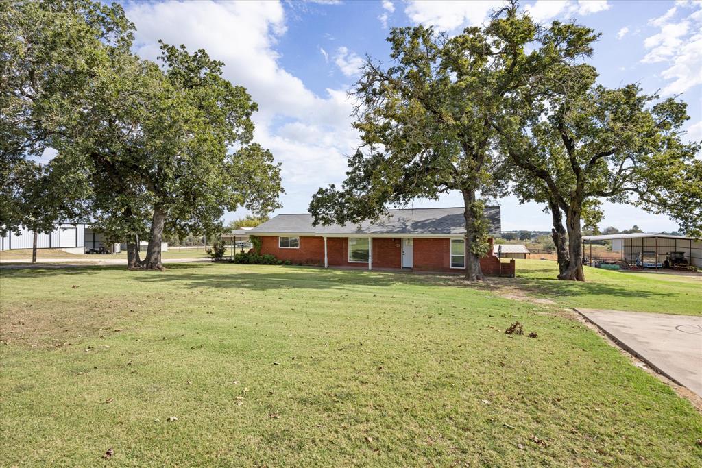2720 N US 377 — photo