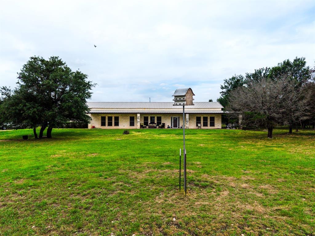 8089 FM 580 E — photo