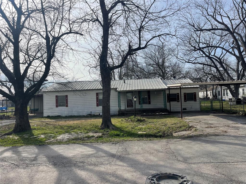 406 S Austin Street — photo