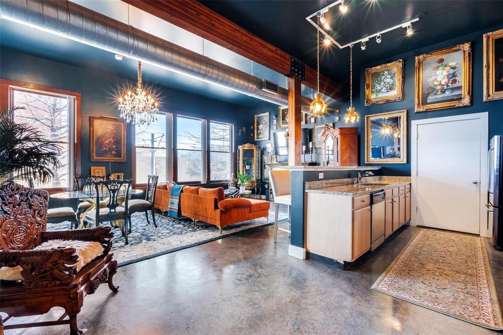 2502 Live Oak Street 116 — photo