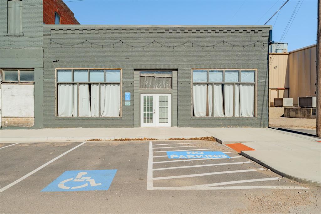 109 E Gonzales Avenue — photo