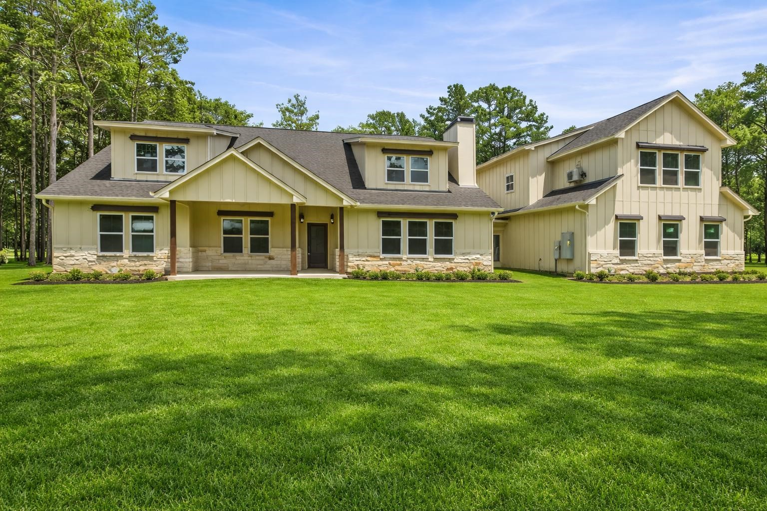 910 Cream Level Road — photo