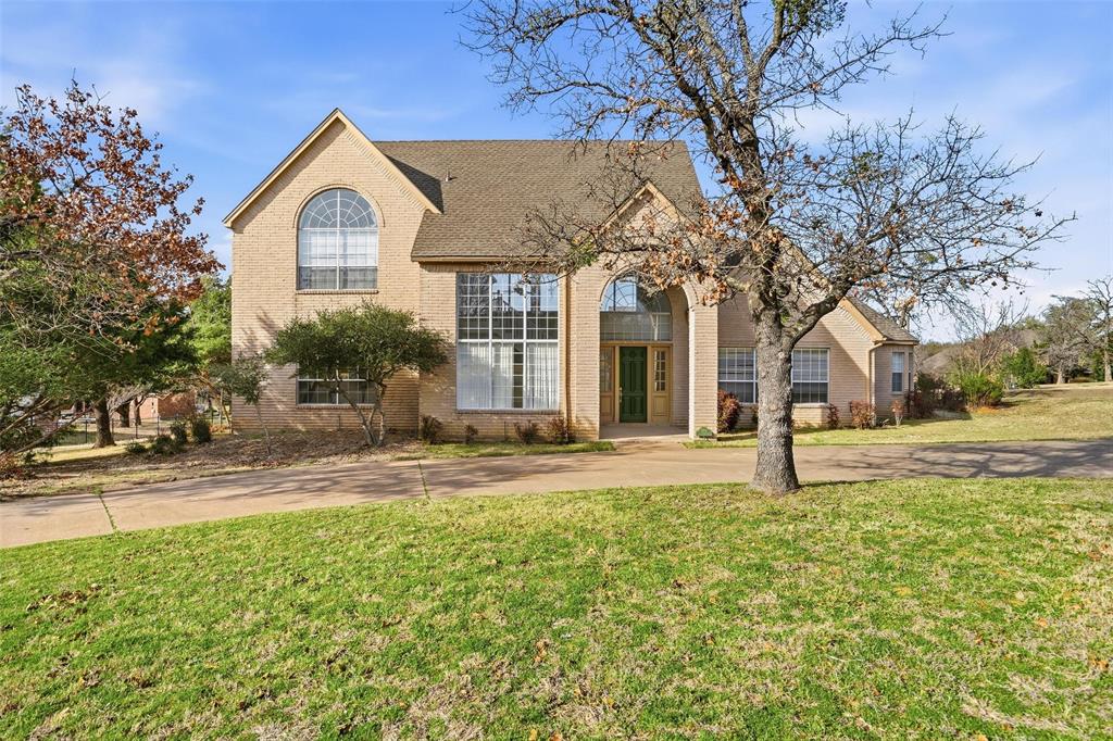 2829 Bent Oaks Drive — photo
