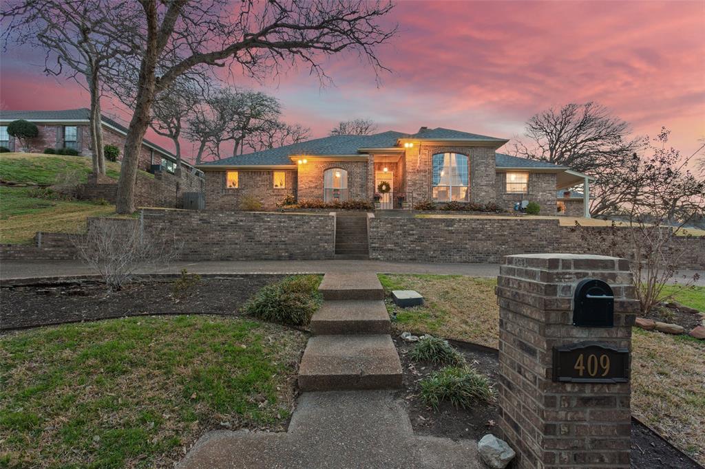 409 Shadow Mountain Drive — photo