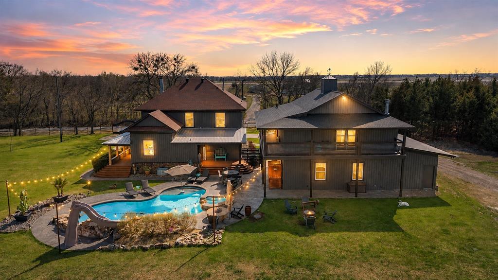 4620 County Road 2720 — photo