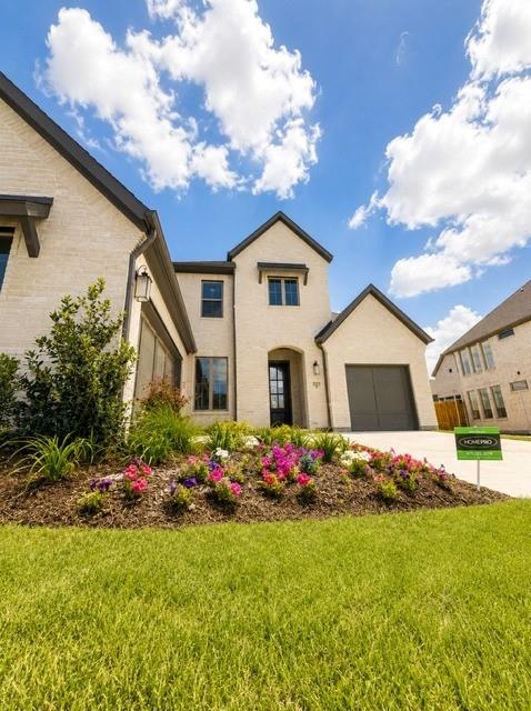 3227 Fisher Road — photo