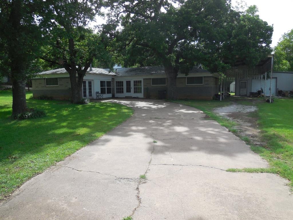 209 Breckenridge Highway — photo