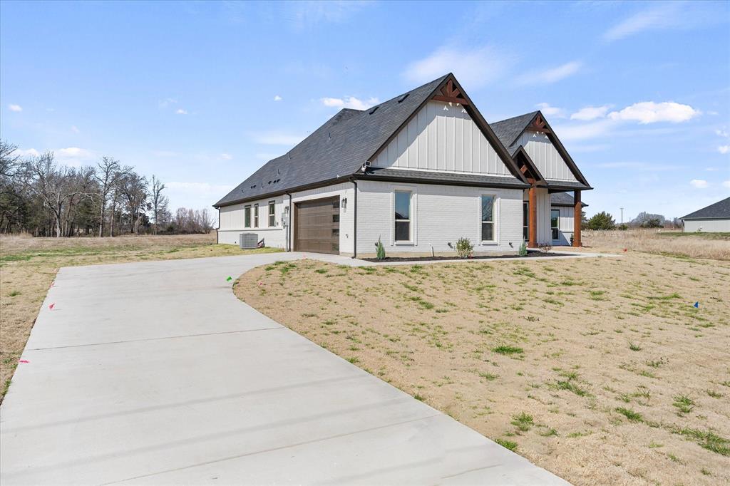 3186 County Road 1076 — photo