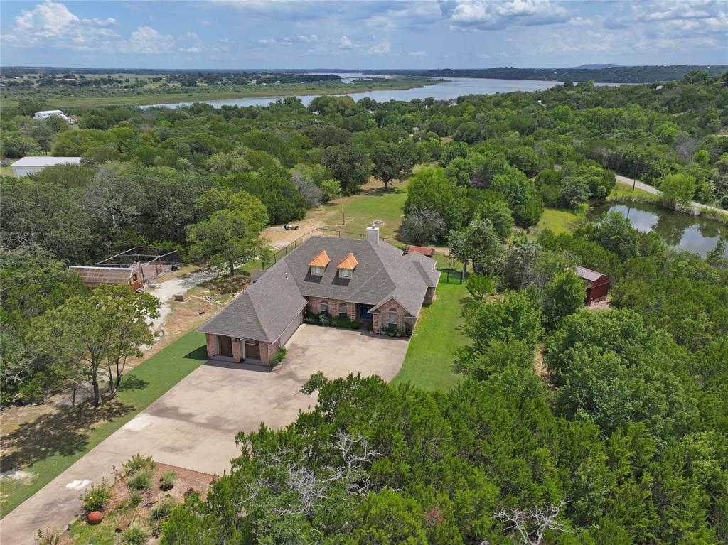 3121 Cliffview Court — photo