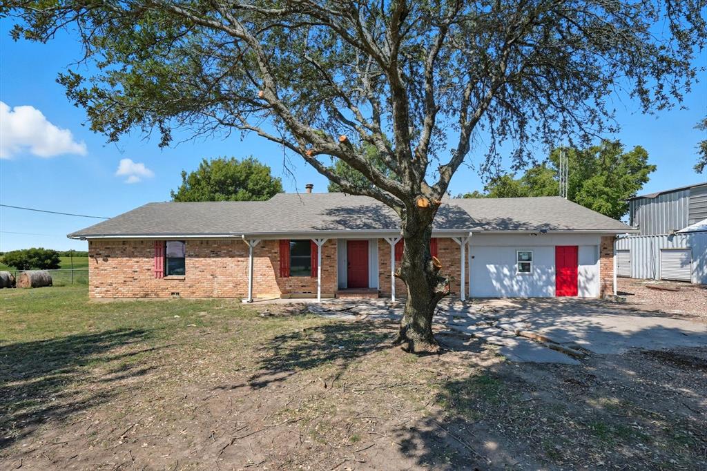 1118 Private Road 425 — photo