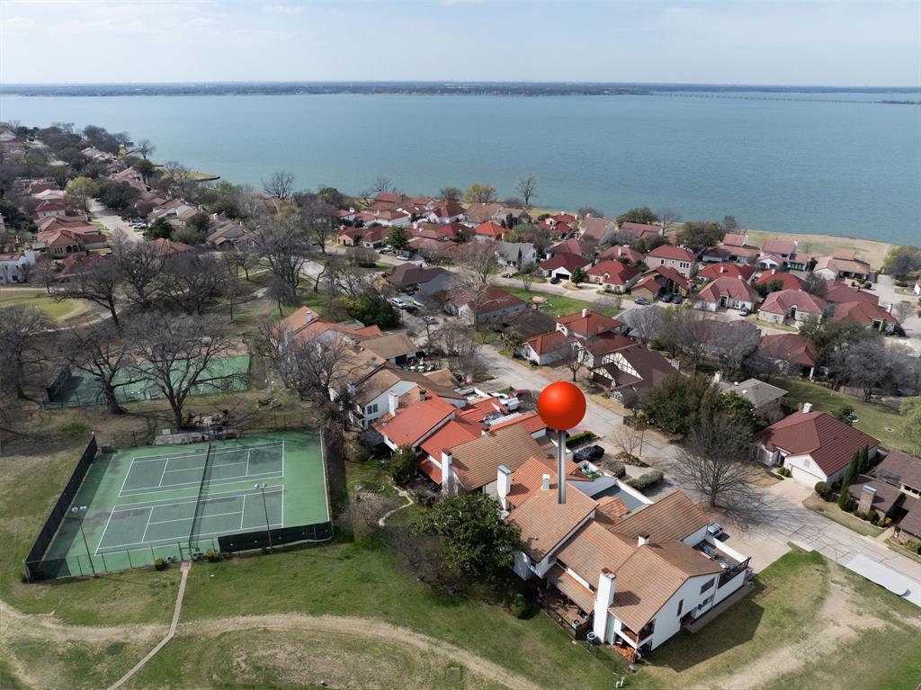 3019 Lakeside Drive — photo