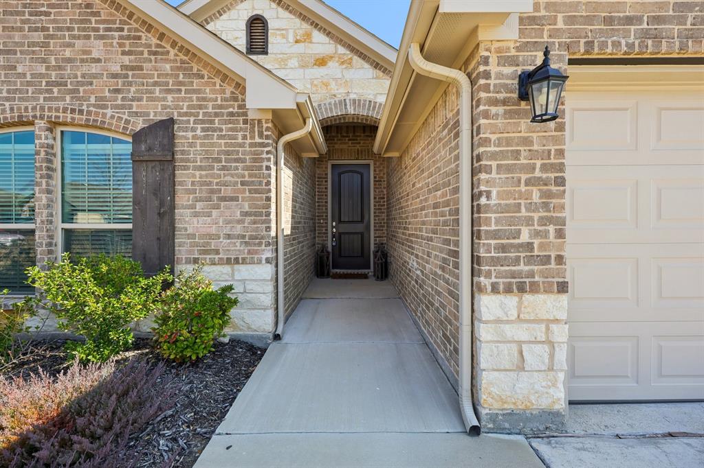 212 Magnolia Drive — photo