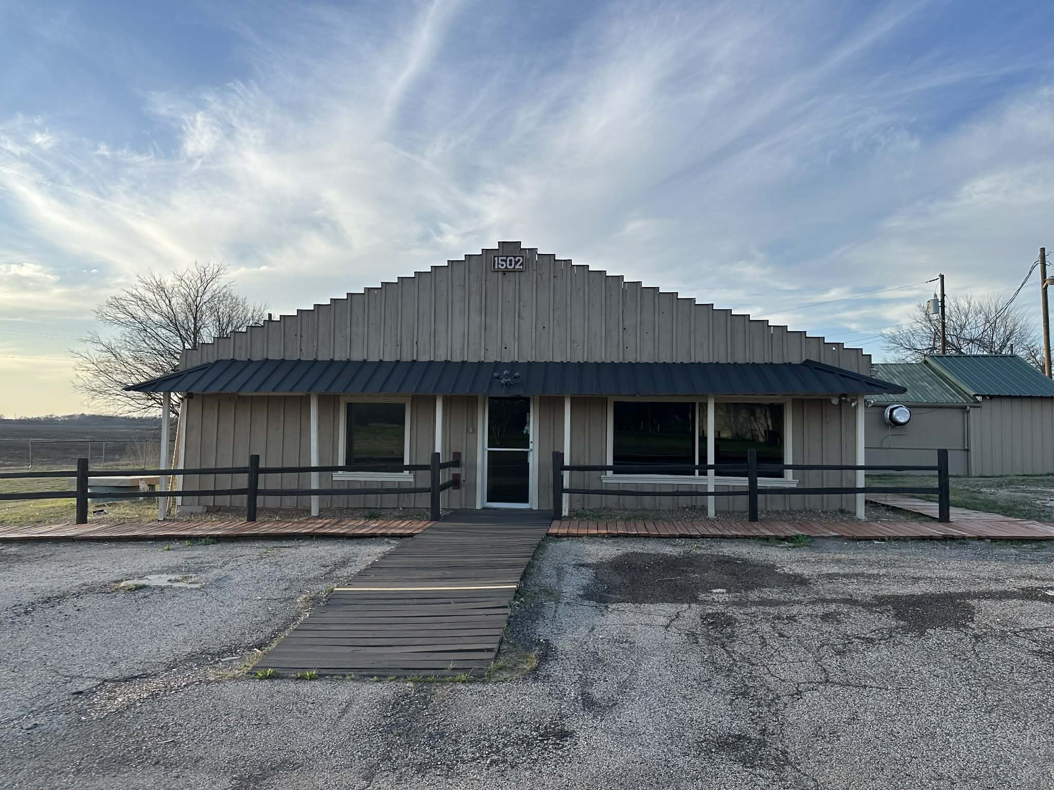 1502 W Main Street — photo