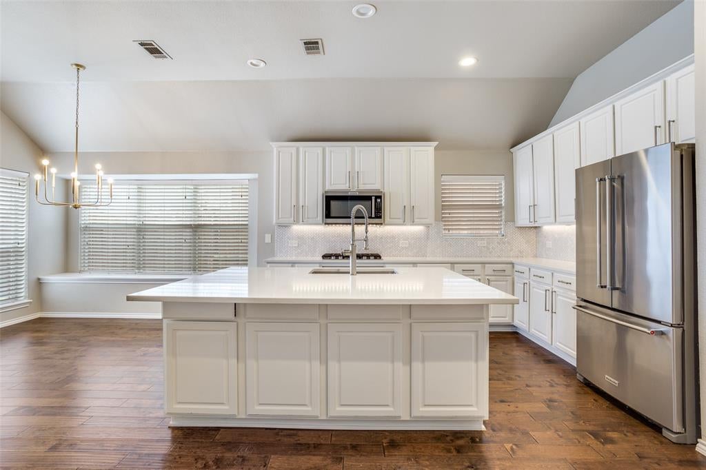 9362 Homestead Lane — photo