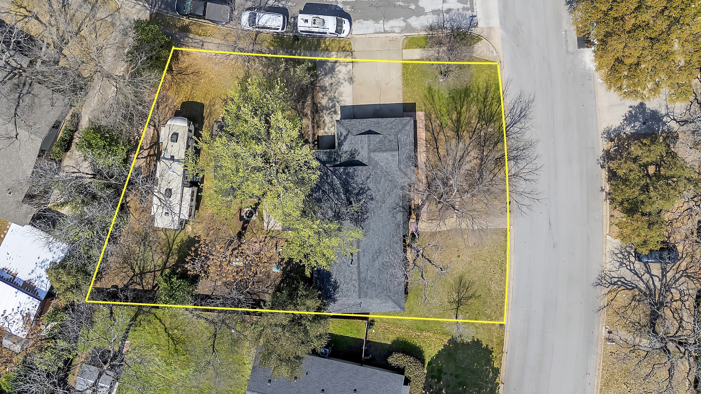 709 Hurstview Drive, Hurst, TX 76053 — photo 2