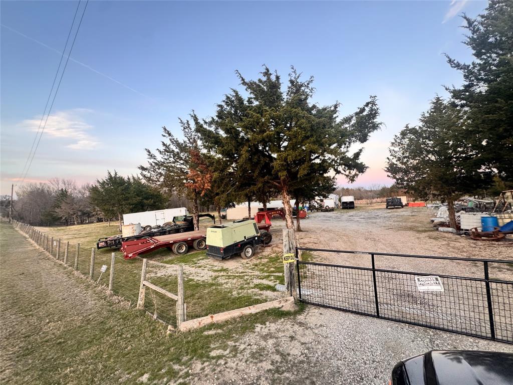 8041 Telegraph Road — photo