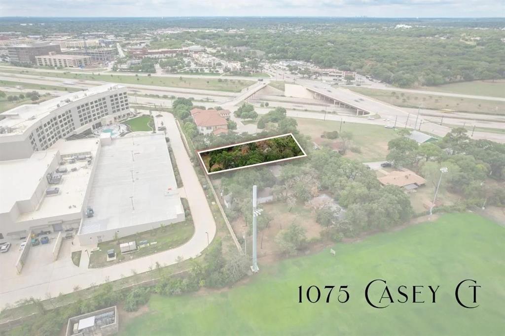1075 Casey Court — photo