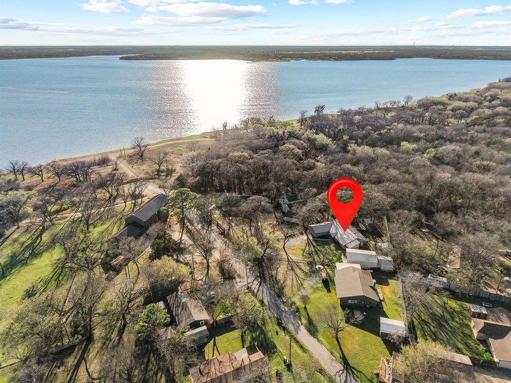 1053 Paradise Cove Road — photo