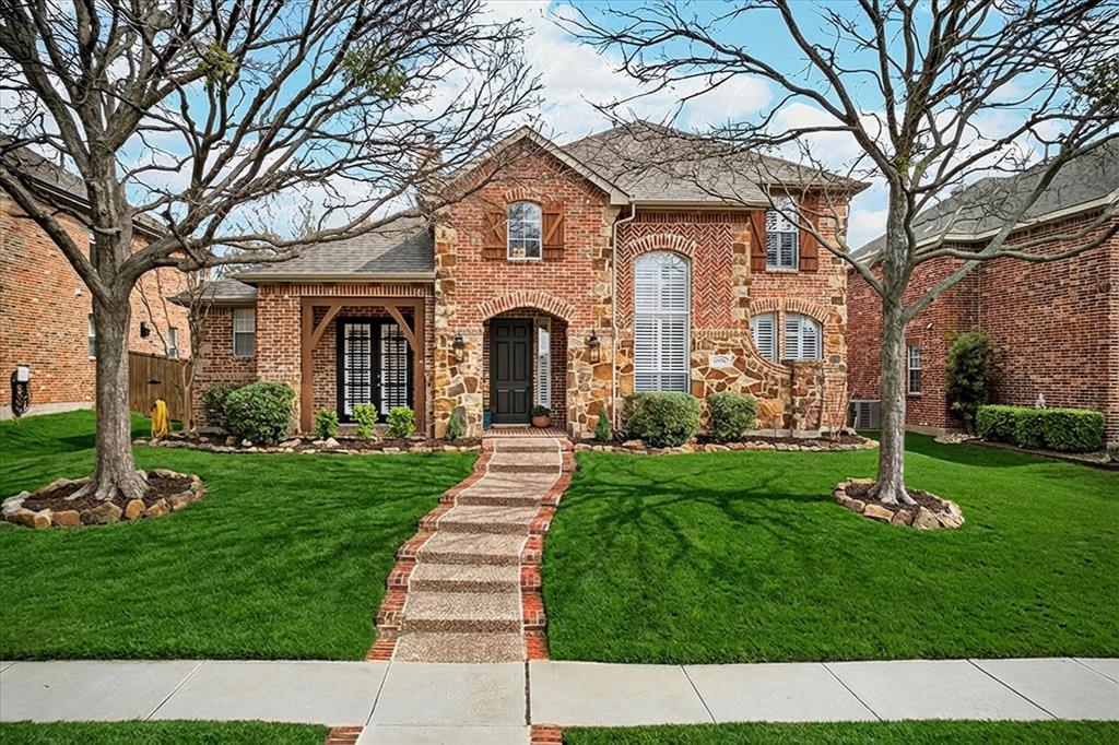 6976 Valley Brook Drive — photo