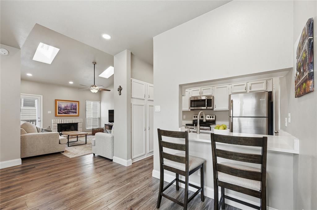 5616 Preston Oaks Road 1406 — photo