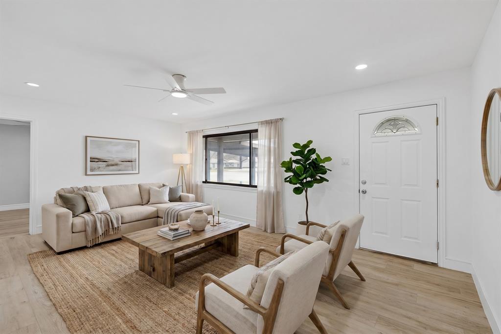 5209 Kiamesha Way — photo