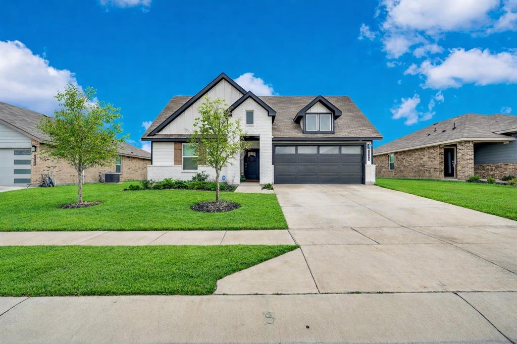 1520 Forest Park Drive — photo