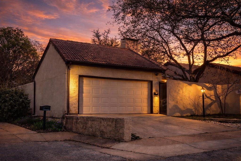 9609 Orchard Hill — photo