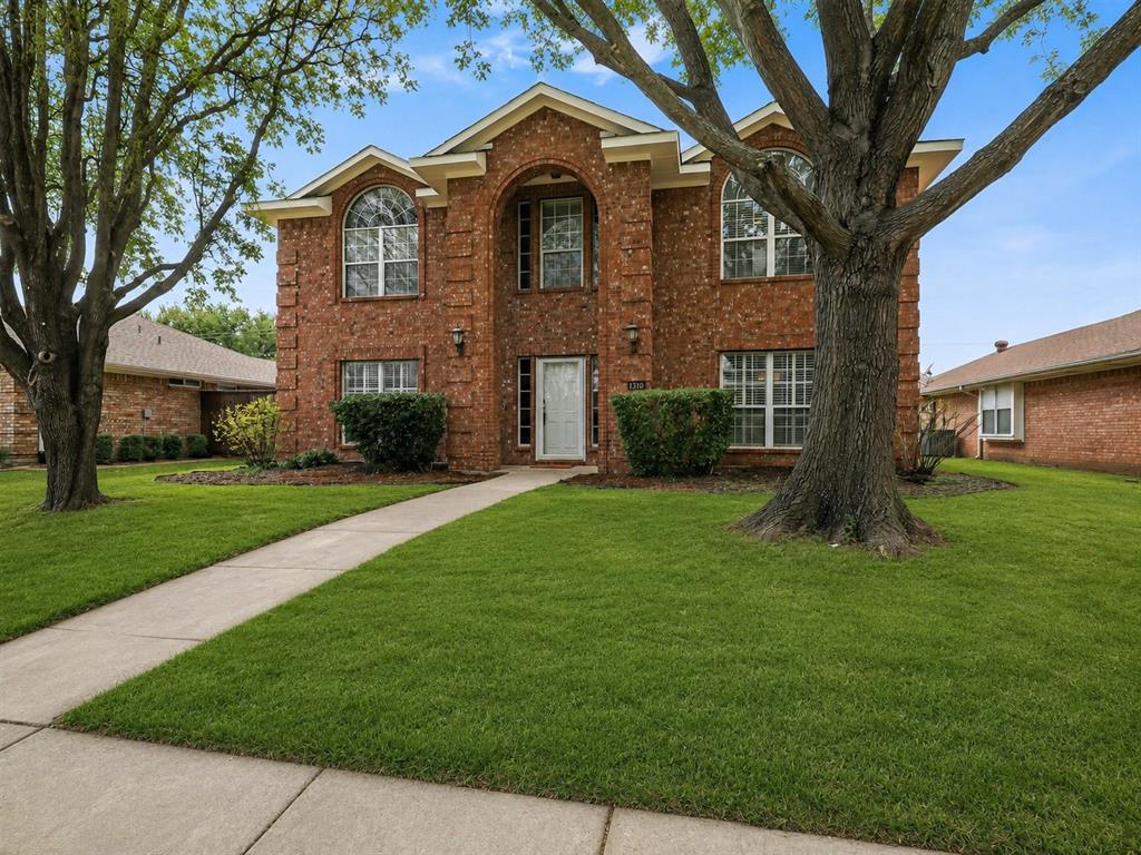 1310 Rosewood Lane — photo