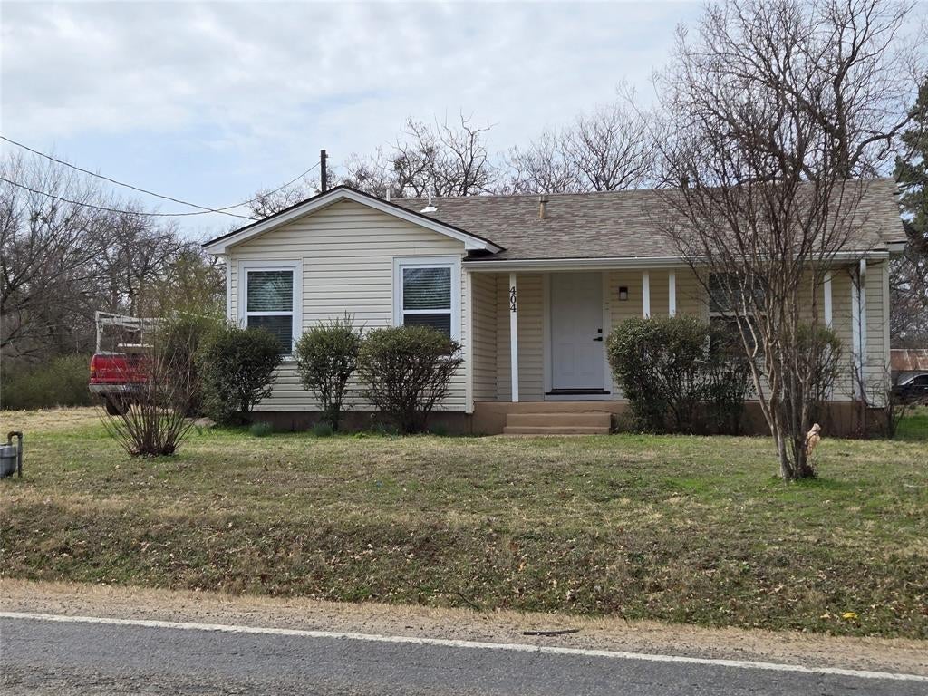 404 S Pecan Street — photo