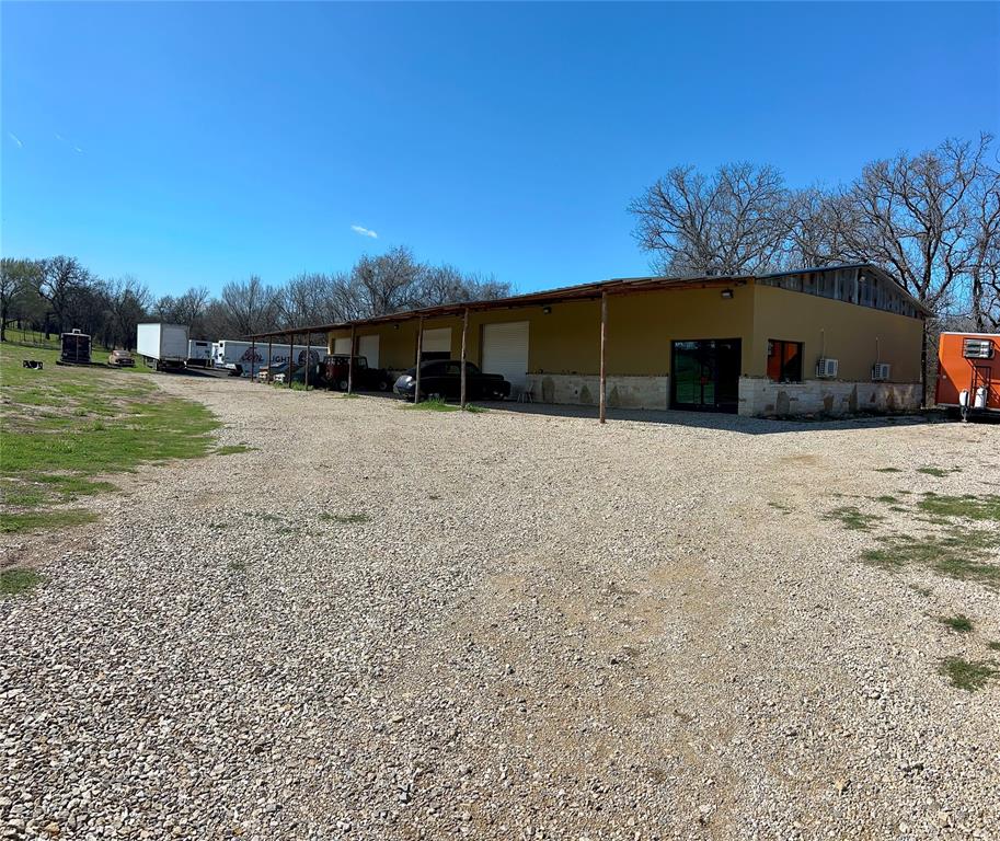 9079 FM 1886 — photo