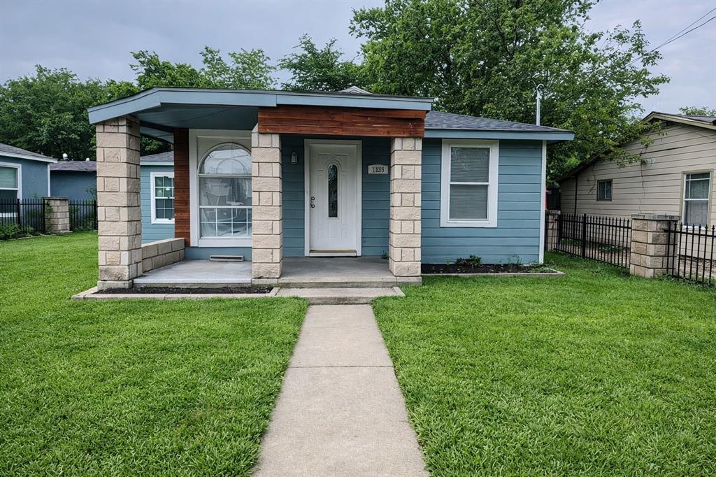 7539 Red Bud Drive — photo