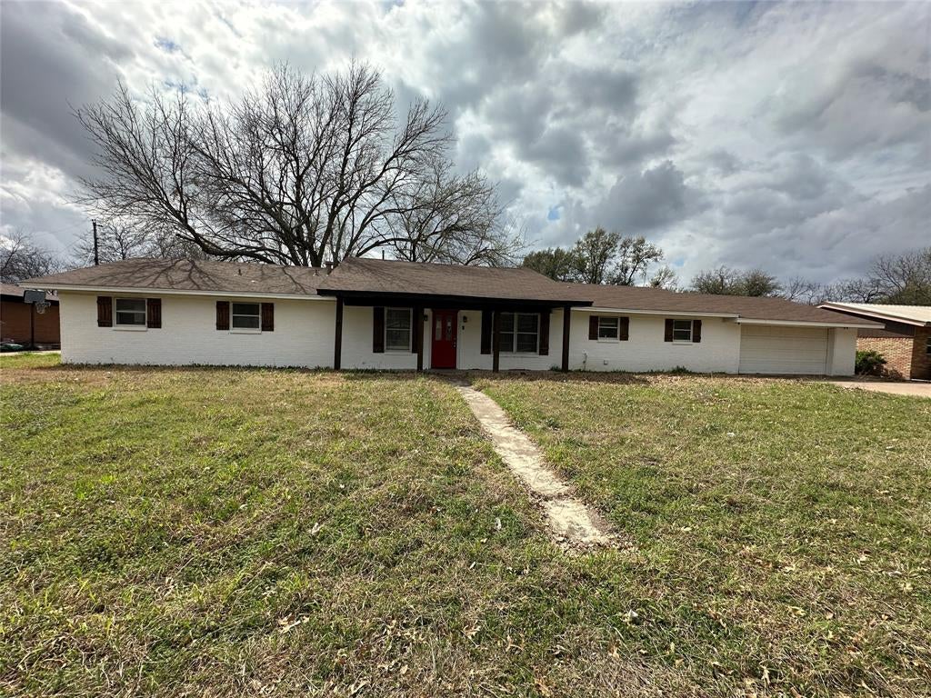 108 Beard Drive — photo