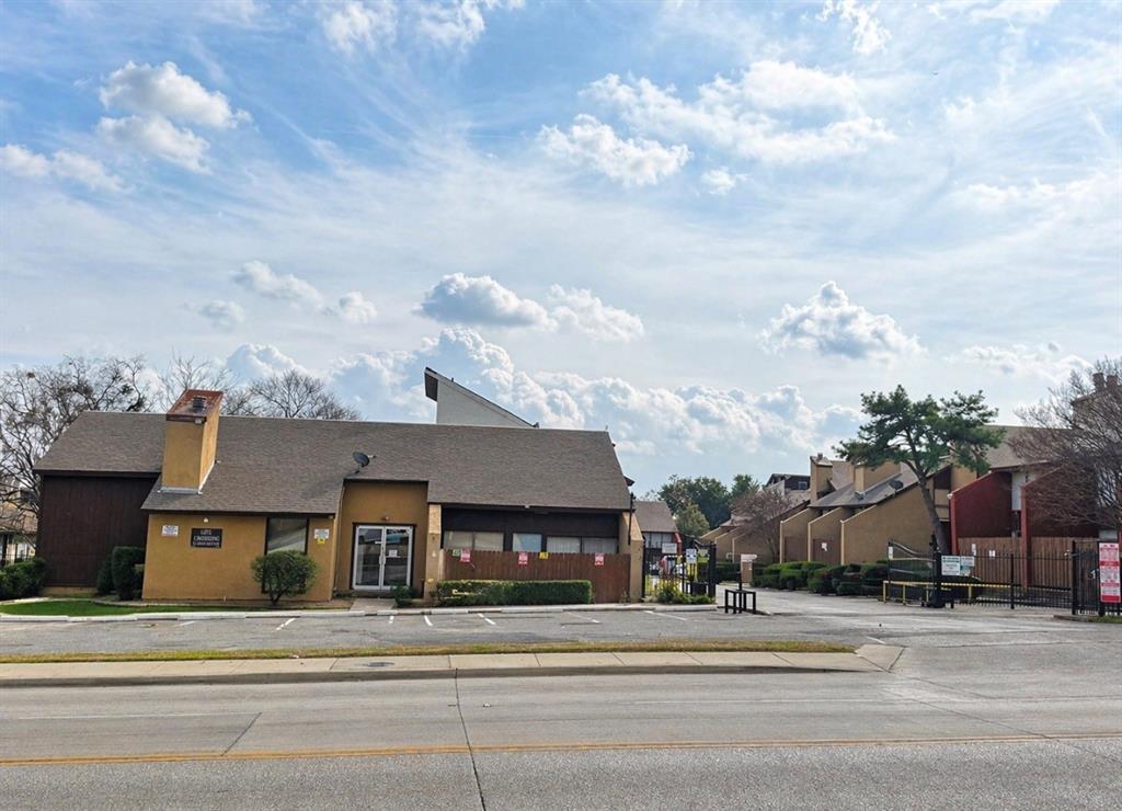 7152 Fair Oaks Avenue 2087 — photo