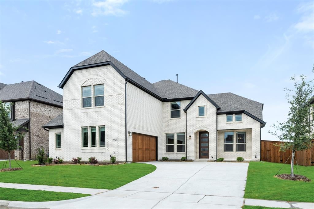 2349 Flora Drive — photo